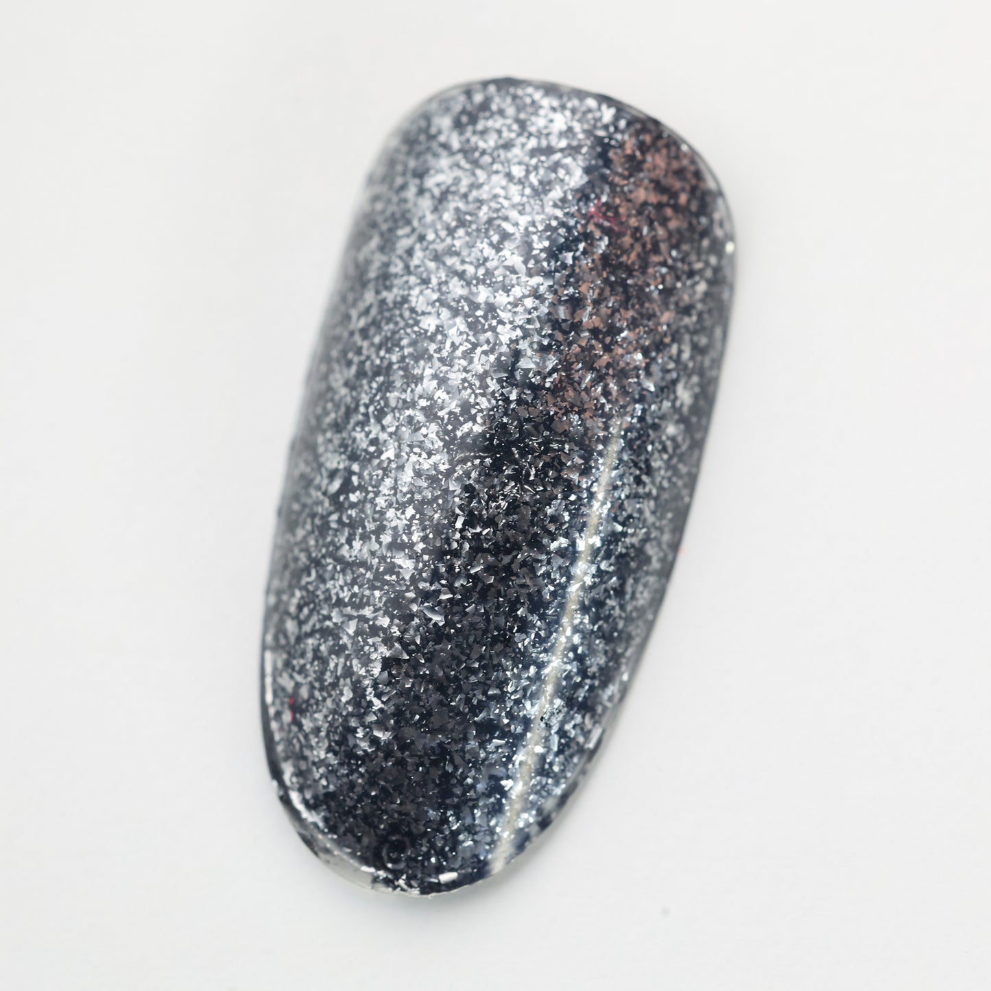 BL001 - Black leaf