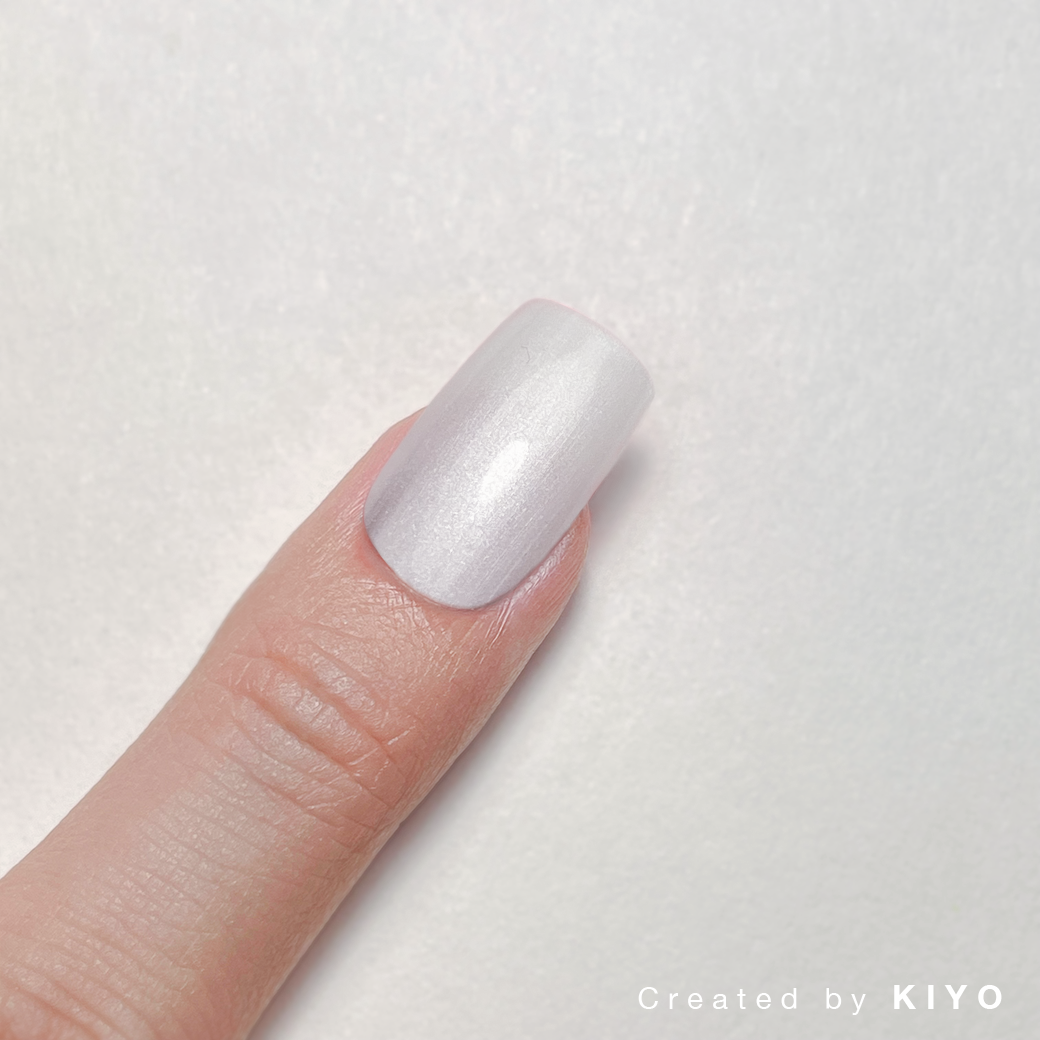 F161 - White crystal