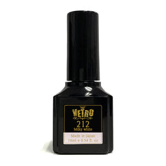 B212 - milky white