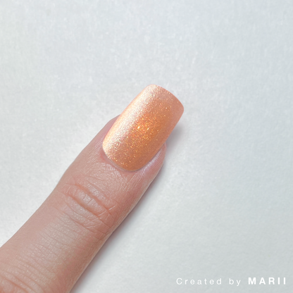VL548 - Golden glow